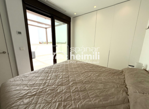 Odsprzedaż - Willa -
Santa Rosalia