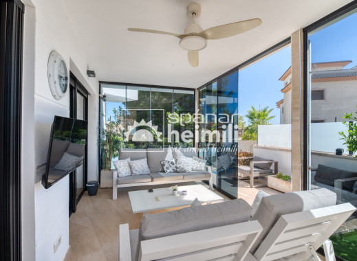 Endursala - Einbýli -
Villamartin