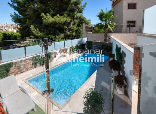 Endursala - Einbýli -
Villamartin