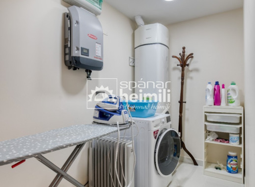 Endursala - Einbýli -
Villamartin