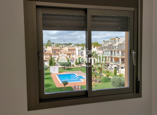 Obra nueva - Apartamento -
Villamartin