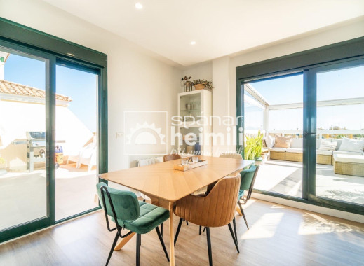 Endursala - Íbúð í fjölbýli -
Orihuela Costa - Campoamor