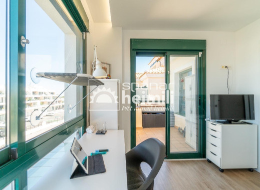 Endursala - Íbúð í fjölbýli -
Orihuela Costa - Campoamor