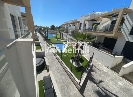 Reventa - Apartamento -
Villamartin