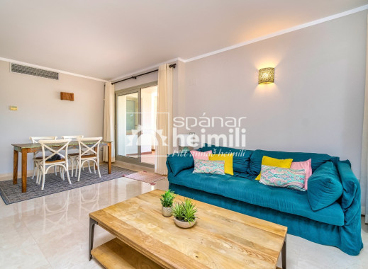 Endursala - Íbúð í fjölbýli -
Las Colinas