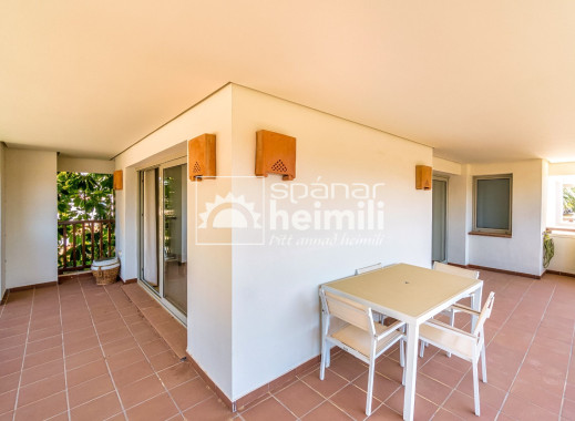 Endursala - Íbúð í fjölbýli -
Las Colinas