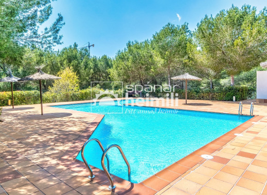 Endursala - Íbúð í fjölbýli -
Las Colinas