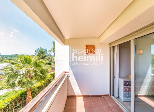 Endursala - Íbúð í fjölbýli -
Las Colinas