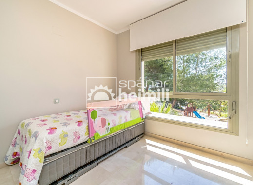 Endursala - Íbúð í fjölbýli -
Las Colinas