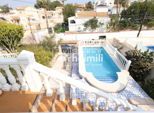 Odsprzedaż -  -
Los Altos/Los Balcones