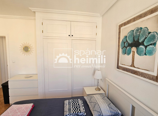 Videresalg - Halvåbent hus -
Playa flamenca