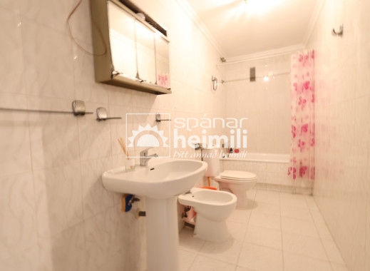 Endursala - Íbúð í fjölbýli -
Torrevieja