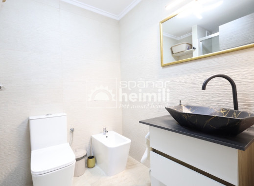 Endursala - Íbúð í fjölbýli -
Torrevieja