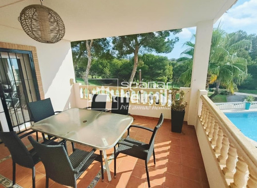 Endursala -  -
Campoamor/Las Ramblas