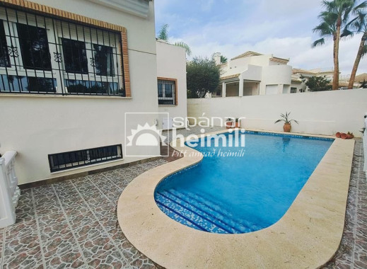 Endursala -  -
Campoamor/Las Ramblas