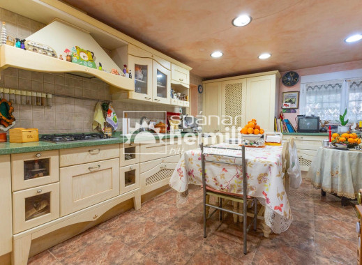 Endursala -  -
Cabo Roig