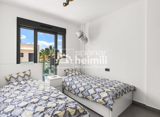 Revente - Appartement -
La Zenia