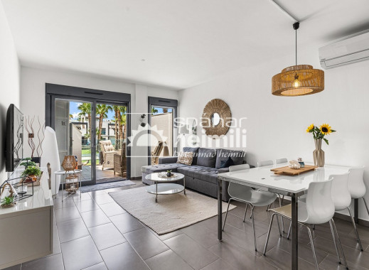 Revente - Appartement -
La Zenia