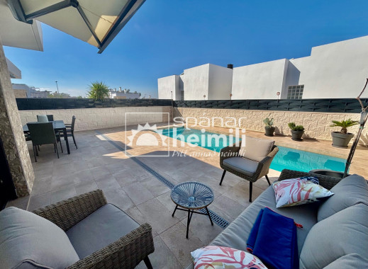 Odsprzedaż - Willa -
Quesada/Benijofar