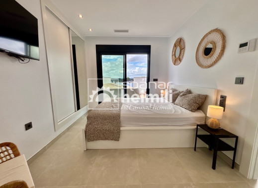 Odsprzedaż - Willa -
Quesada/Benijofar