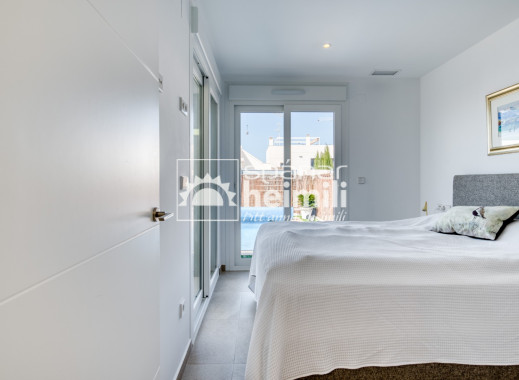 Herverkoop -  -
Vistabella