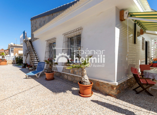 Endursala - Einbýli -
Torrevieja