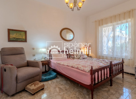 Endursala - Einbýli -
Torrevieja