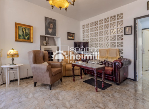 Endursala - Einbýli -
Torrevieja