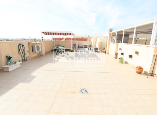 Herverkoop - Penthouse -
Cabo Roig