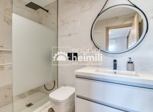 Endursala - Íbúð í fjölbýli -
Guardamar/La Marina