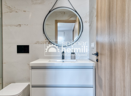 Endursala - Íbúð í fjölbýli -
Guardamar/La Marina