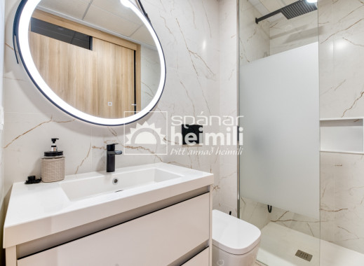 Endursala - Íbúð í fjölbýli -
Guardamar/La Marina