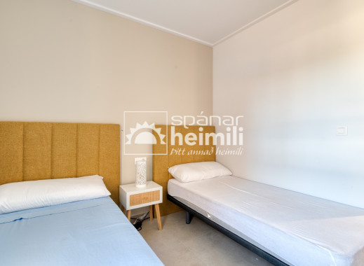 Endursala - Íbúð í fjölbýli -
Guardamar/La Marina