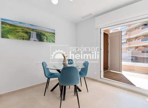 Endursala - Íbúð í fjölbýli -
Guardamar/La Marina