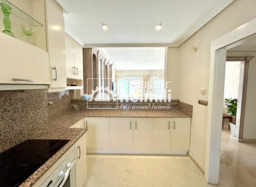 Endursala - Íbúð í fjölbýli -
Cabo Roig