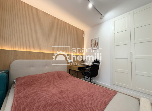 Resale - Apartment -
Punta Prima