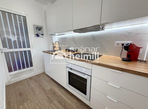 Resale - Apartment -
Punta Prima