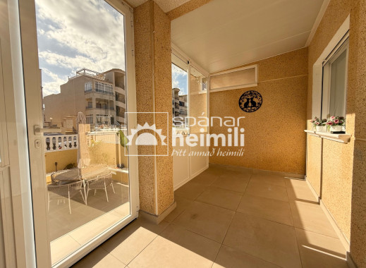 Resale - Apartment -
Punta Prima