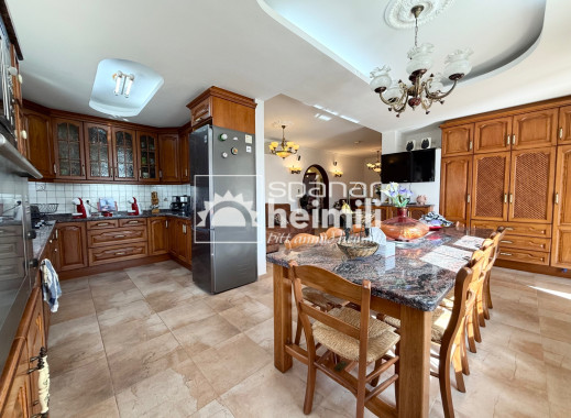 Endursala - Einbýli -
Los Alcazares