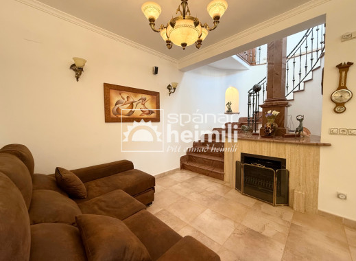 Endursala - Einbýli -
Los Alcazares