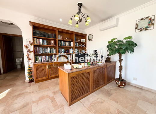 Endursala - Einbýli -
Los Alcazares