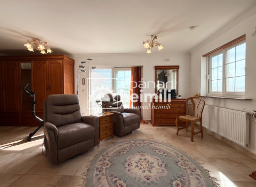 Endursala - Einbýli -
Los Alcazares