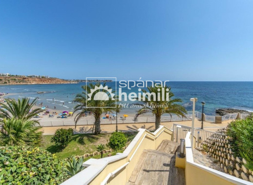 Videresalg - Lejlighed -
Campoamor/Las Ramblas