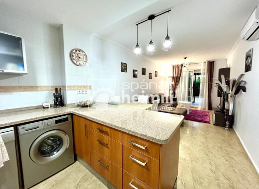 Endursala - Íbúð í fjölbýli -
Campoamor/Las Ramblas