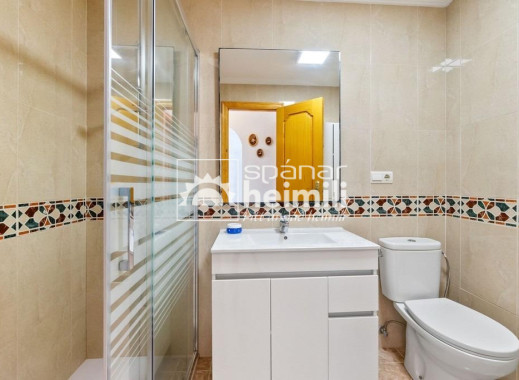 Endursala - Íbúð í fjölbýli -
Campoamor/Las Ramblas