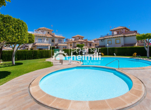 Videresalg - Bungalow -
Punta Prima