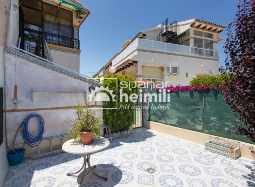 Videresalg - Bungalow -
Punta Prima