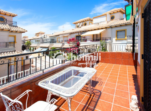 Videresalg - Bungalow -
Punta Prima