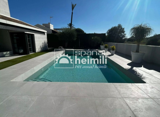 Endursala -  -
Sucina