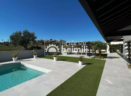 Endursala -  -
Sucina